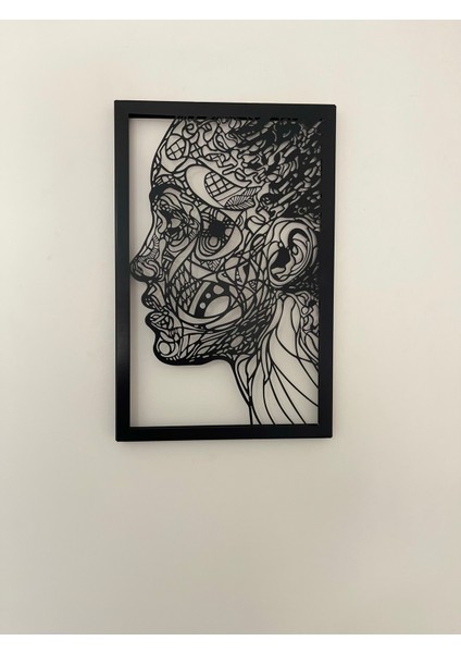 Soyut Kadın Silüeti Metal Duvar Tablosu modelleri