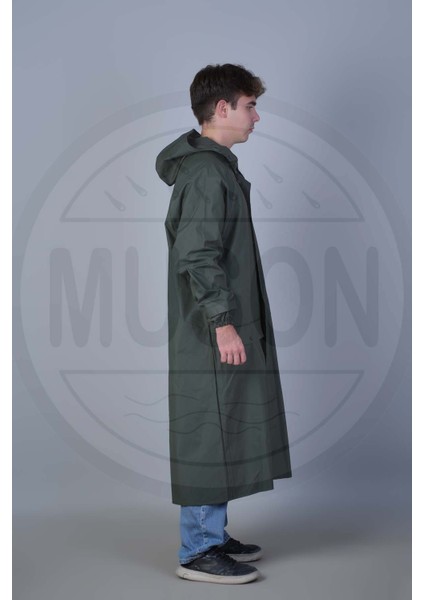 Uzun Pardesü Yağmurluk – Haki | Su Geçirmez, Rüzgar Geçirmez, Kapüşonlu, Yeni Nesil Yaka Detaylı, Çift Cepli, Kemik Diş Fermuarlı, Hafif ve Dayanıklı Dış Mekan Yağmurluk – Tam Koruma modelleri