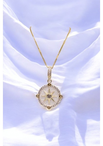 Çelik Paslanmaz Pusula Yıldızı Kadın Kolyesi fiyatları