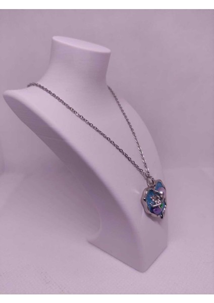 Inci Detaylı Deniz Kabuğu Figürlü Çelik Kadın Kolye fırsatları