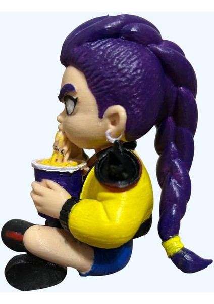 Huntrix – Ramen Molası Rumi | El Boyaması Koleksiyon Figürü | Chibi K-Pop Tarzı | Özel Seri modelleri