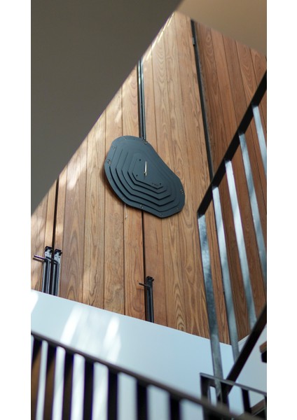 Piramid | Bablo Premium Duvar Saatleri fırsatları