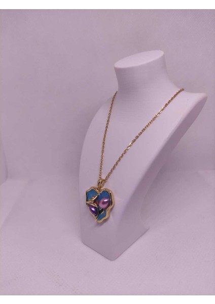 Inci Detaylı Deniz Kabuğu Figürlü Çelik Kadın Kolye modelleri