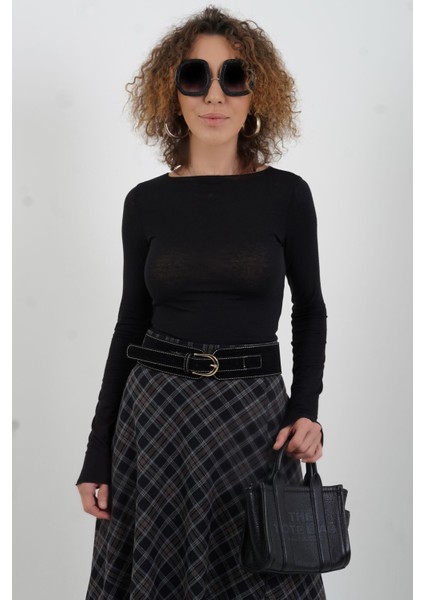 Siyah Kayık Yaka Modal Kaşmir Bluz