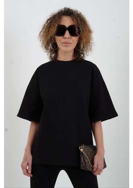 Siyah Kısa Kollu Oversize Tshirt Dikiş Detaylı Pantolon Takım fiyatları