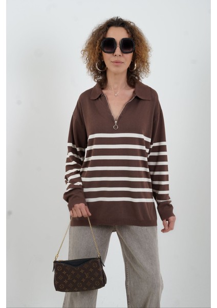Kahve Çizgili Fermuarlı Polo Yaka Kazak