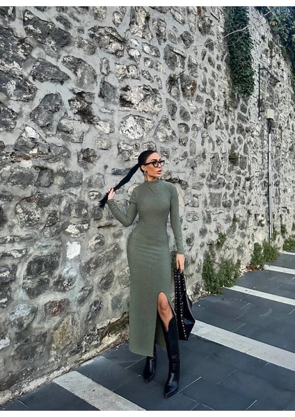 Yırtmaçlı Kalın Bürümcük Uzun Elbise Yeşil