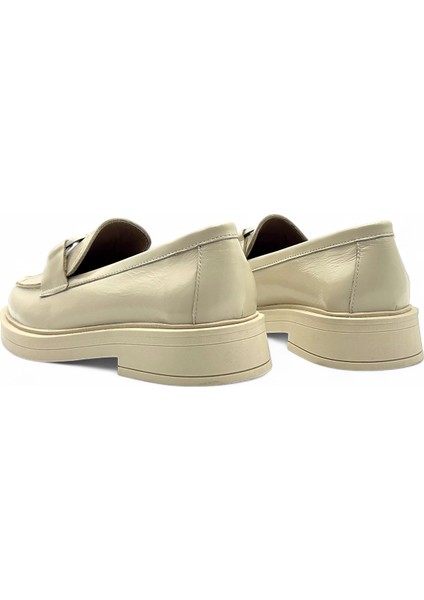 Vellagio Ekru Rugan Hakiki Deri Kadın Loafer modelleri