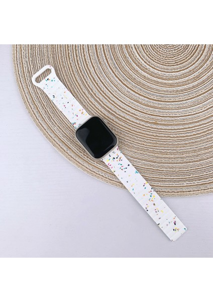 Apple Watch Series 10 42MM/9 8 7 41MM/SE (2023) Se (2022) Se 6 5 4 40MM/3 2 1 38MM Için Manyetik Silikon Kayış - Beyaz (Yurt Dışından) indirimleri