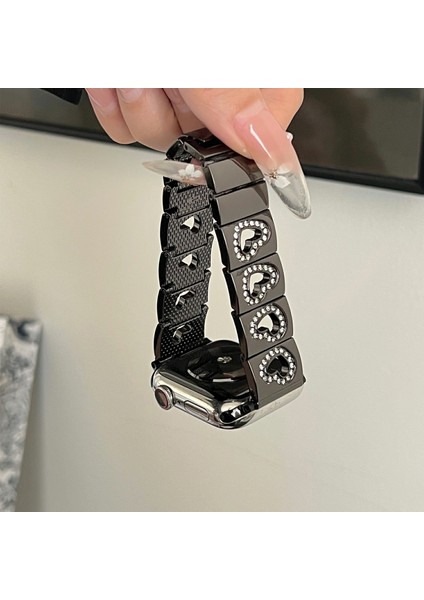 Apple Watch Series 10 42MM/9 8 7 41MM/SE (2023) Se (2022) Se 6 5 4 40MM/3 2 1 38MM Için Içi Boş Kalp Metal Kayış - Siyah (Yurt Dışından) fırsatları