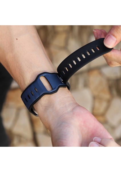 Apple Watch Series 10 46MM/ULTRA 2 Ultra 49MM/SERIES 9 8 7 45MM/SE (2023) Se (2022) Se 6 5 4 44MM/3 2 1 42MM Için Çift Renkli Silikon Kayış - Koyu Mavi + Siyah (Yurt Dışından) indirimleri