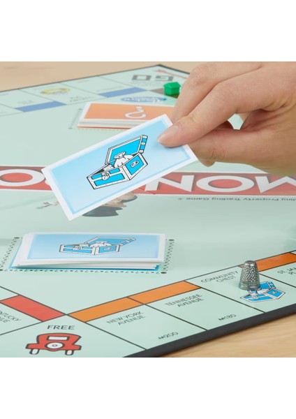 Monopoly Yeni Piyon Serisi | 8+ Yaş Kutu Oyunu, 2-6 Oyuncu, 8 Farklı Metal Figür Kutu Oyunu indirimleri
