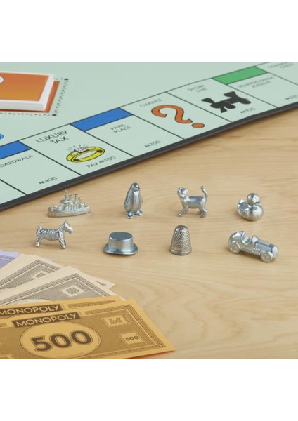 Monopoly Yeni Piyon Serisi | 8+ Yaş Kutu Oyunu, 2-6 Oyuncu, 8 Farklı Metal Figür Kutu Oyunu