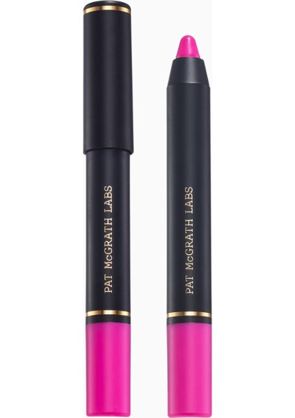 Dramatique Mega Dudak Kalemi, Mat