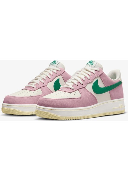 Air Force 1 '07 Lv8 Kadın Sneaker FV9346-100 indirimleri