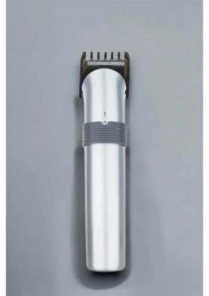 Erkeklere Özel Şarjlı Saç ve Sakal Kesme Tıraş Makinesi Seti indirimleri