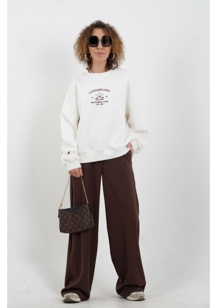 Atlı Karınca Nakışlı Oversize Sweatshirt fiyatları