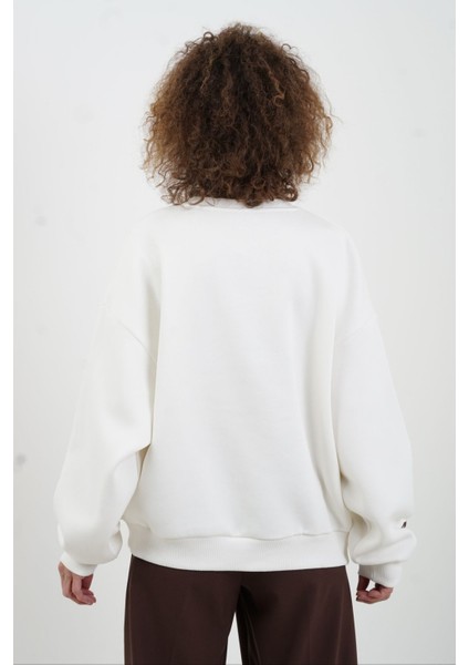 Atlı Karınca Nakışlı Oversize Sweatshirt