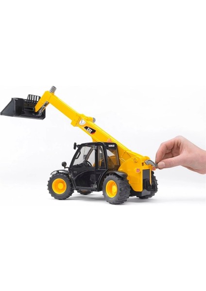 Bruder Caterpillar Teleskopik Kepçeli BR02141 modelleri