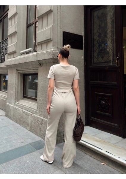 Düğme Yakalı Bej Alt Üst Takım S3943