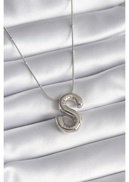 316L Çelik Gümüş Renk Bubble "s" Harf Model Kadın Kolye