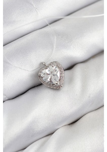 Misineli Kalp Model Gümüş Renk Hayalet Kolye