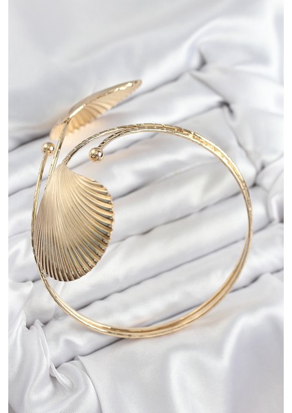 Pirinç Istiridye Model Gold Renk Kadın Pazu Bileklik fiyatları