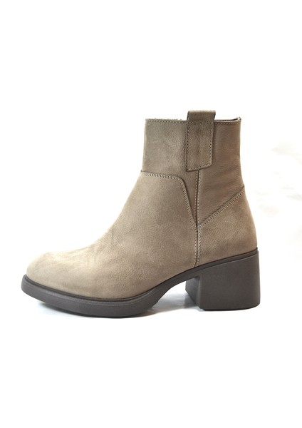 2701 Hakiki Deri Nubuk Kalın Topuklu Klasik Kadın Bot