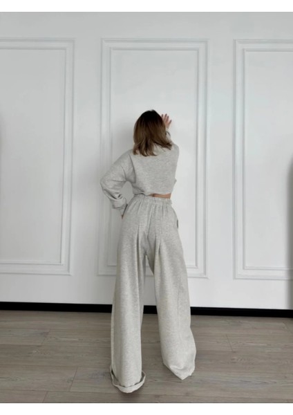 Uzun Kollu Önü Ip Büzgülü Crop ve Pantolon Ikili Takım fırsatları