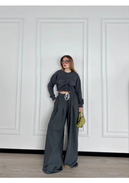 Uzun Kollu Önü Ip Büzgülü Crop ve Pantolon Ikili Takım modelleri