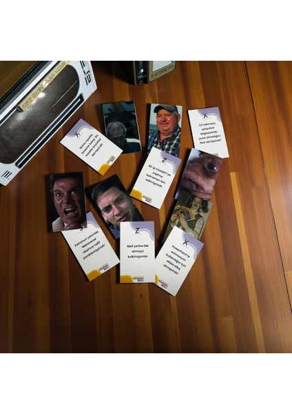 Moduna Göre Mini Fotoğraflı Kart Oyunu Kuşak Çatışması fiyatları