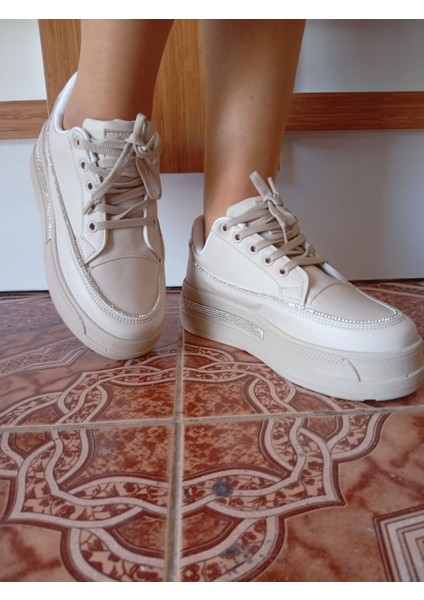 Kadın Yüksek Taban Rahat Şık Günlük Spor Ayakkabı Bej Renk fırsatları