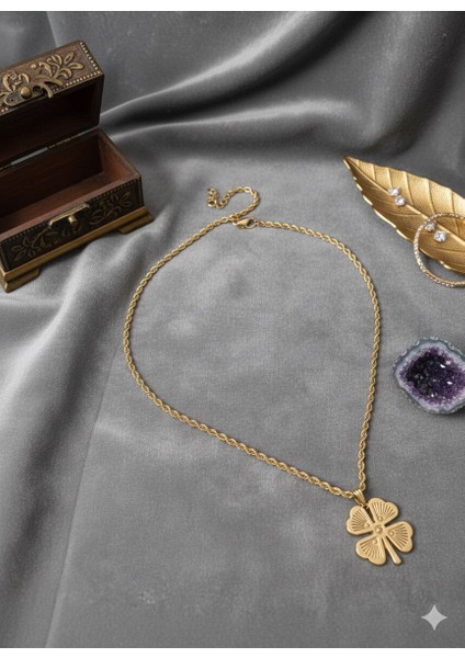 Altın Kaplama Çelik Yonca Uçlu Kadın Kolye fiyatları