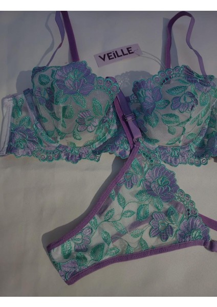 La Vıor Çiçek Nakışlı Balenli Sütyen Takımı modelleri