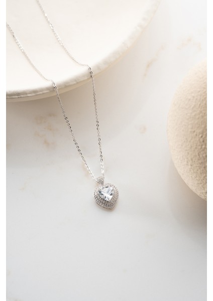 925 Ayar Gümüş Zirkon Taşlı Kalp Kolye modelleri