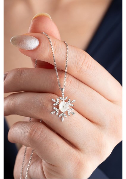 925 Ayar Gümüş Sedef Çiçekli Kartanesi Kolye fiyatları