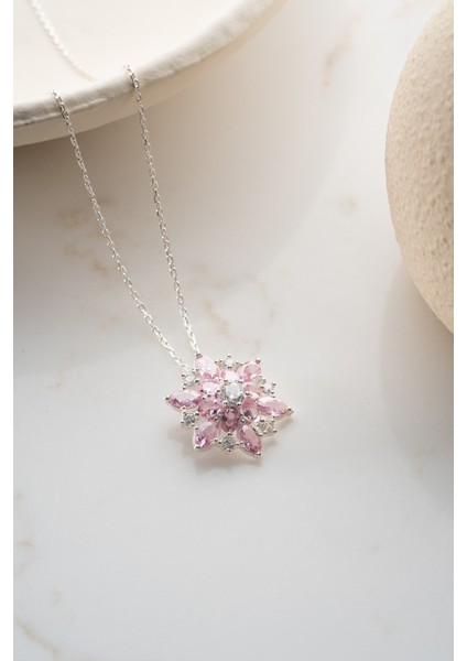 925 Ayar Gümüş Pembe Oval Zirkon Taşlı Lotus modelleri