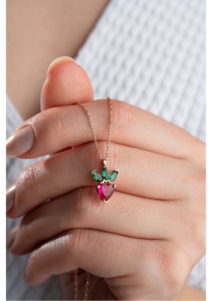 925 Ayar Gümüş Çilek Kolye modelleri