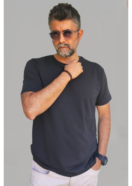 Erkek Siyah Slim Fit Bisiklet Yaka Pamuk Elastan Basic Tişört fırsatları