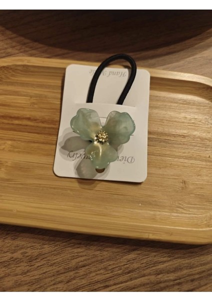 Çiçekli Lastik Toka