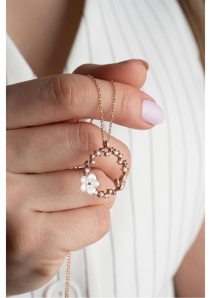 925 Ayar Sedef Çiçek Gümüş Kolye fiyatları