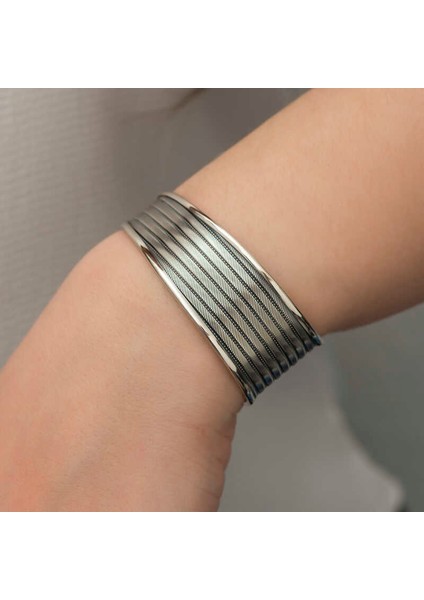 925 Ayar Gümüş Eskitme Desenli Bilezik T6117 (292292) modelleri