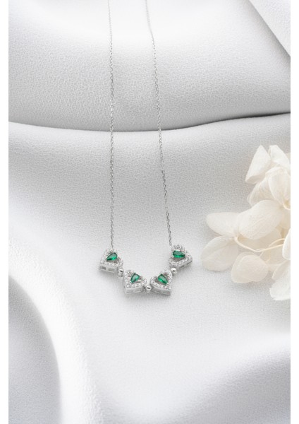 925 Ayar Gümüş Mıknatıslı Yeşil Taşlı Kolye fırsatları