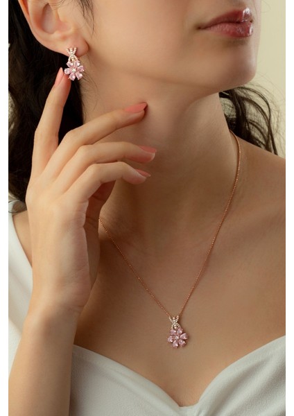 925 Ayar Gümüş Lotus Çiçeği Kolye-Küpe Takı Seti modelleri