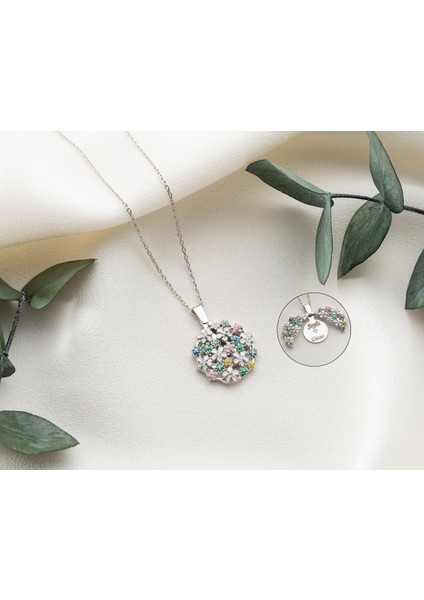 925 Ayar Açılabilen Isimli Çiçek Buketi Gümüş Kolye fırsatları