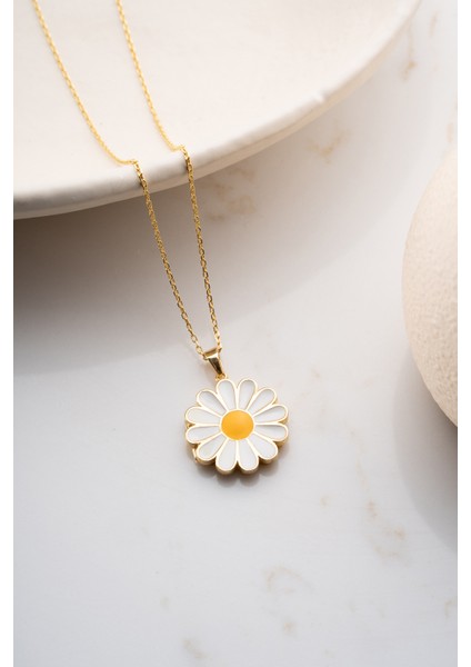 925 Ayar Gümüş Resimlik Papatya Kolye fırsatları