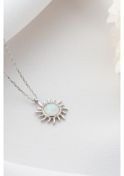 925 Ayar Gümüş Opal Taşlı Güneş Kolye