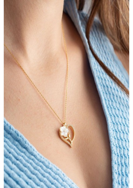 925 Ayar Gold Zirkon Taşlı Sedefli Kalp Gümüş Kolye fırsatları