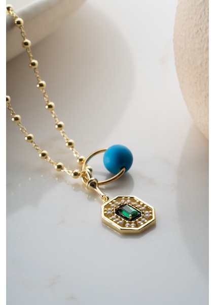 925 Ayar Gümüş Yeşil Baget Taşlı Şans Kolye fırsatları