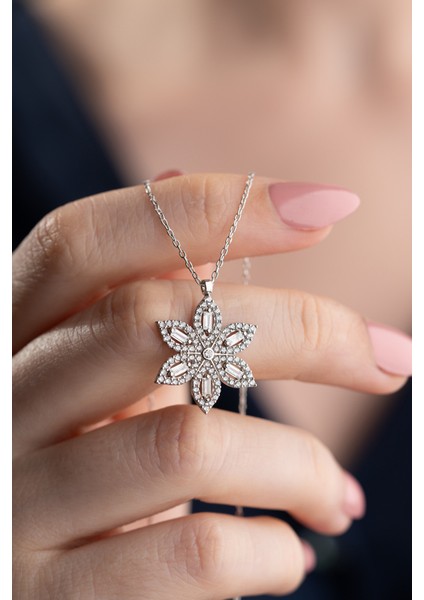 925 Ayar Gümüş Lotus Çiçeği Kolye fiyatları